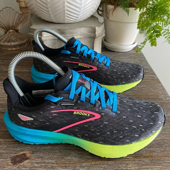 Brooks Launch 10 Speed Athletic Running Sneakers Shoes 6B Black Nightlife Blue - Picture 2 of 10